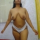Nackte Frauen vor der Webcam Negerin mit hängenden Titten