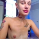 Sexsau mit Tittenpiercing Minititten im Geilchat Deutsche Sexcam